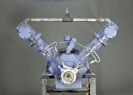homemade V-2 Slide Valve Engine